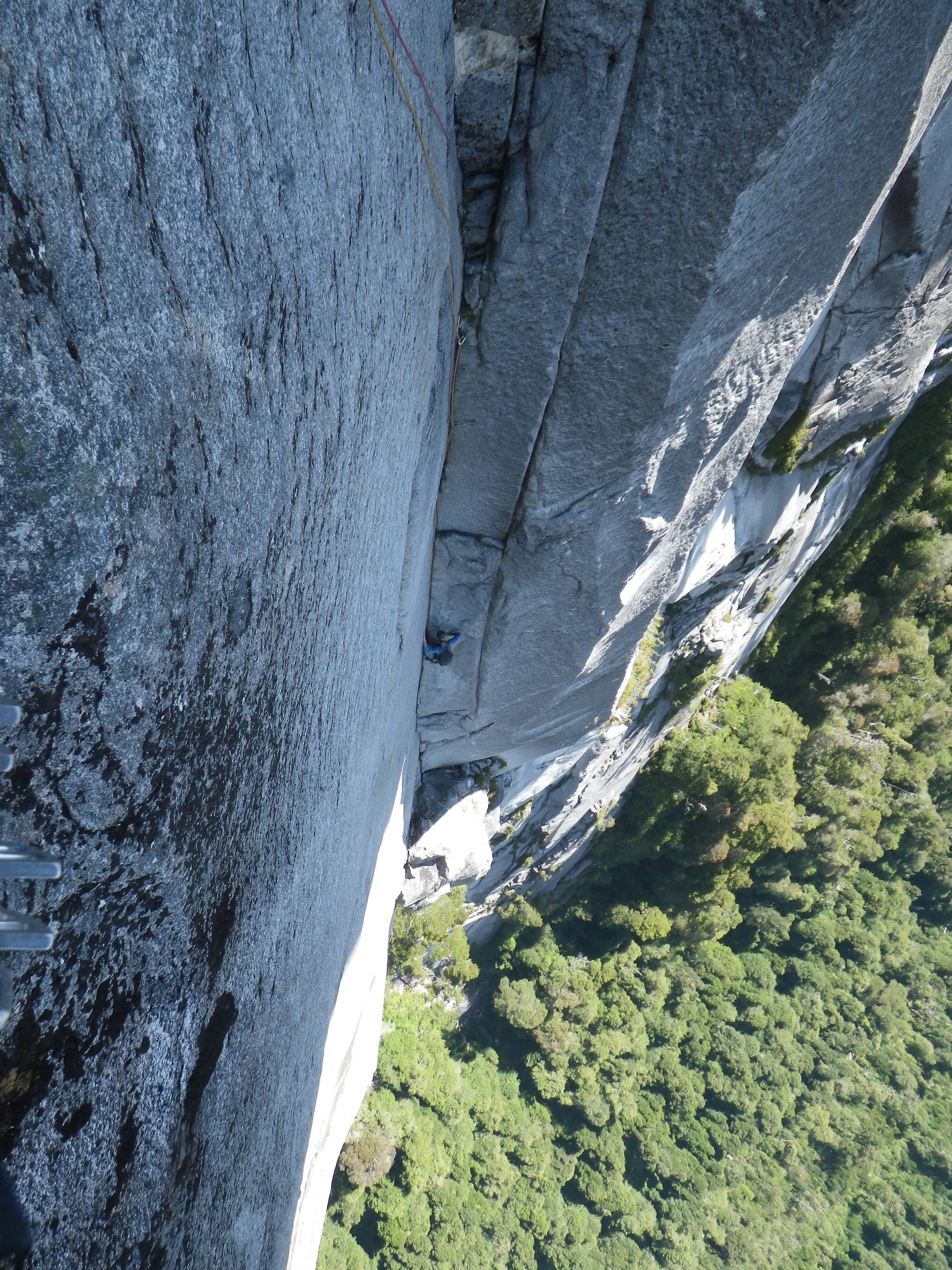 Bernard dans la pitch 11